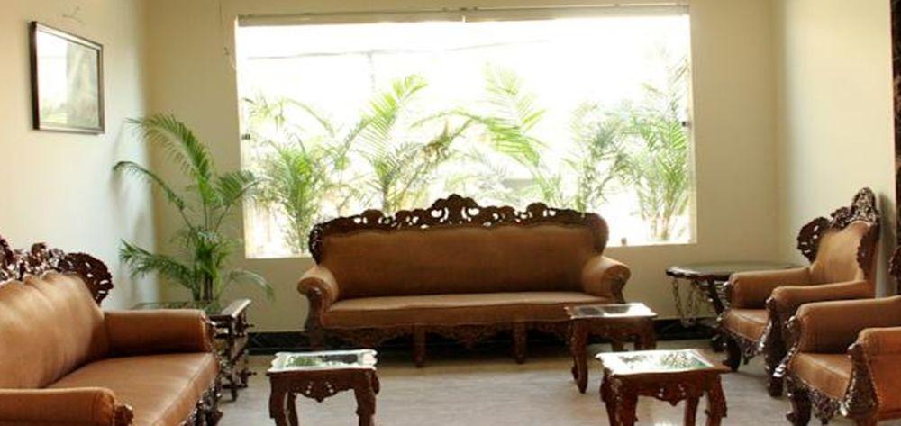 Oyo Flagship Hotel Rudra Palace アーグラ エクステリア 写真