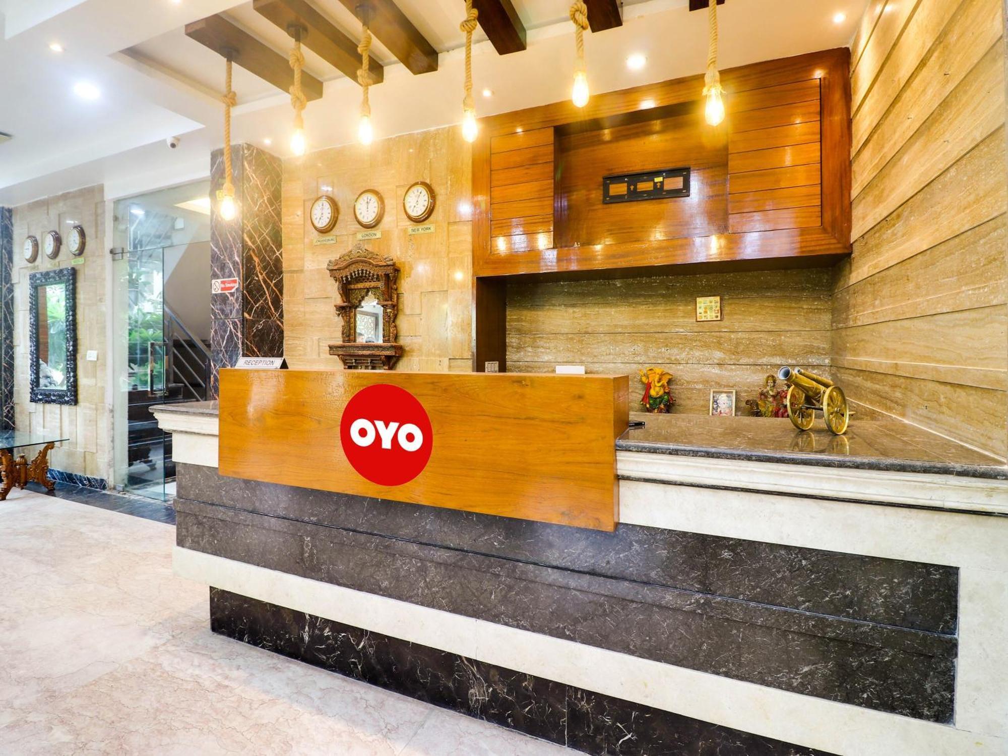 Oyo Flagship Hotel Rudra Palace アーグラ エクステリア 写真