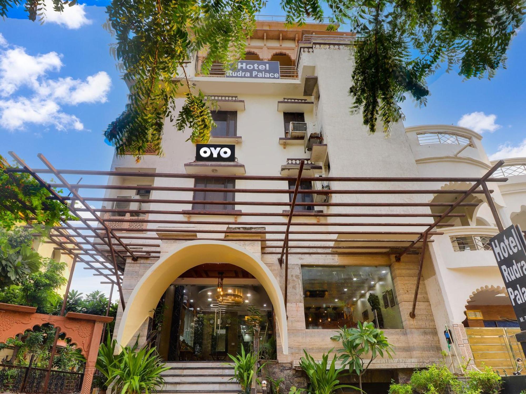 Oyo Flagship Hotel Rudra Palace アーグラ エクステリア 写真